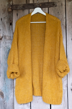 SCILLA CARDIGAN, MUSTARD