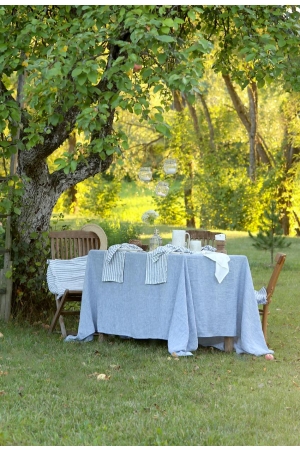 BLUE MELANGE LINEN TABLECLOTH