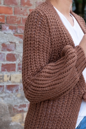 MARSHMALLOW SWEATER, BROWN