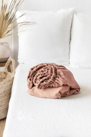 PEACH LINEN FITTED SHEET