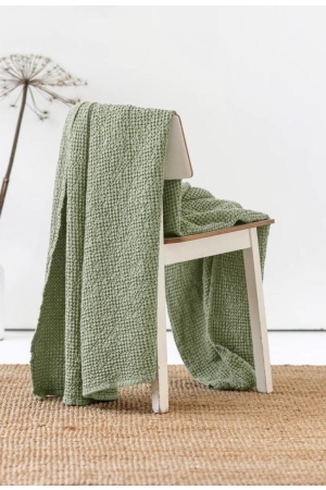 PISTACHIO GREEN WAFFLE THROW