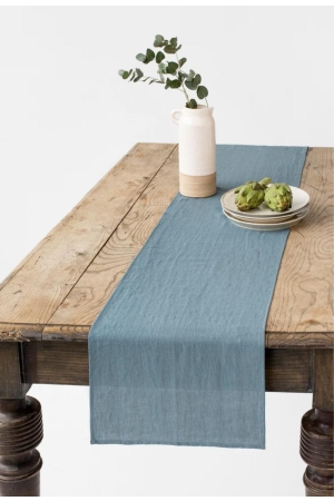 LINEN TABLE RUNNER IN GRAY BLUE