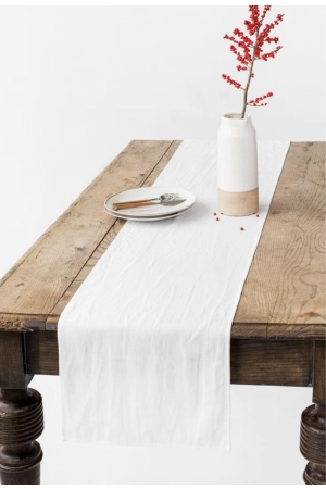 LINEN TABLE RUNNER IN WHITE