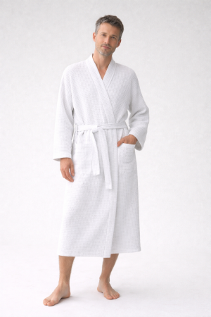 MEESTE LINANE VAHVELKOEGA HOMMIKUMANTEL WHITE