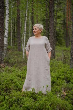 Linane kleit Adeele naturaalne linane.jpeg