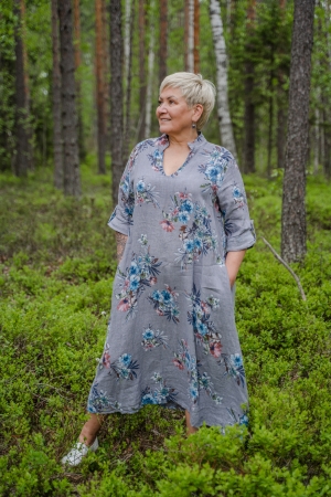 Linane kleit Gabriela sinakashall-4.jpg