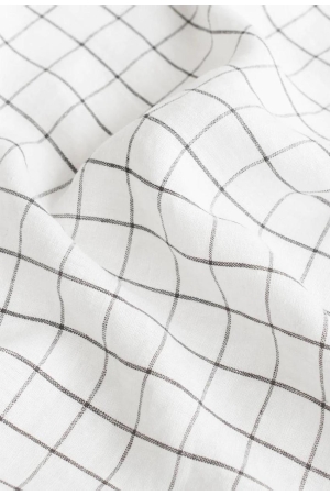 Linane kummiga voodilina charcoal grid-1.jpg