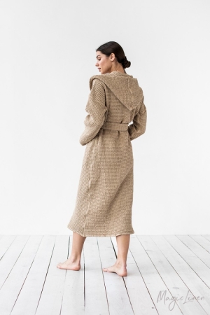 NAISTE LINANE VAHVELKOEGA HOMMIKUMANTEL BEIGE